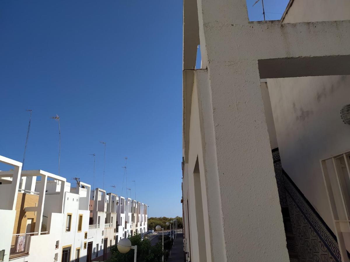 Chalet Adosado Con Azotea Andaluza Y Patio, Junto A La Playa イスラ・クリスティナ エクステリア 写真